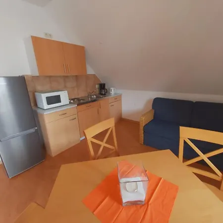 Katrins Am Koelpinsee *